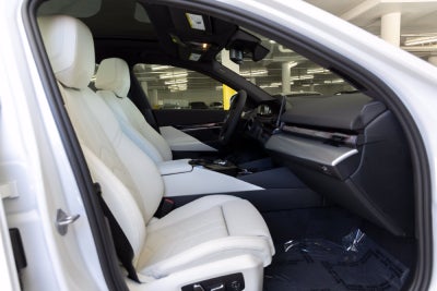 2027 BMW i5 eDrive40
