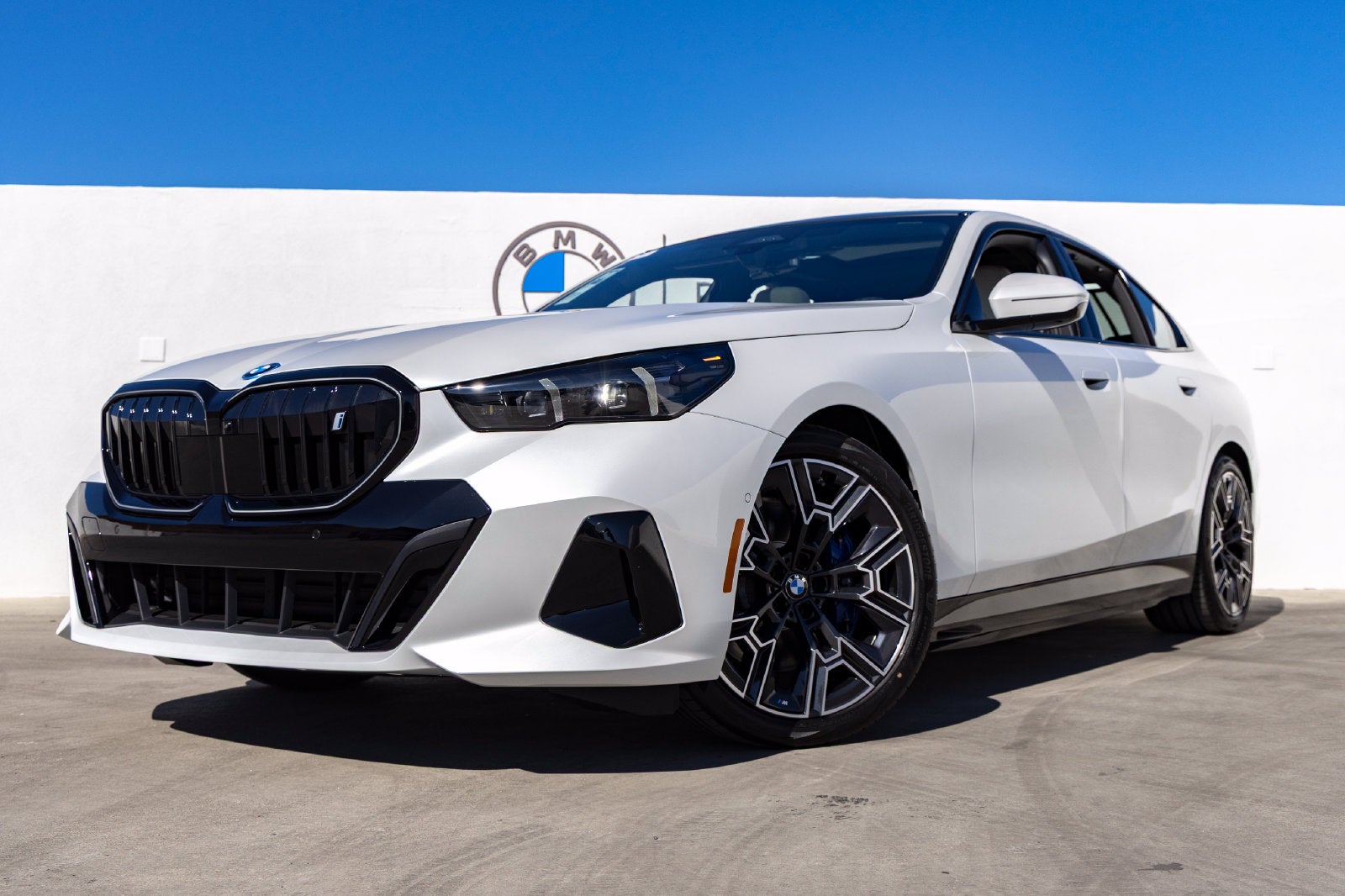 2027 BMW i5 eDrive40