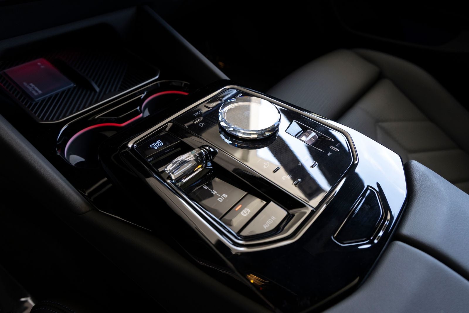 2027 BMW i5 eDrive40