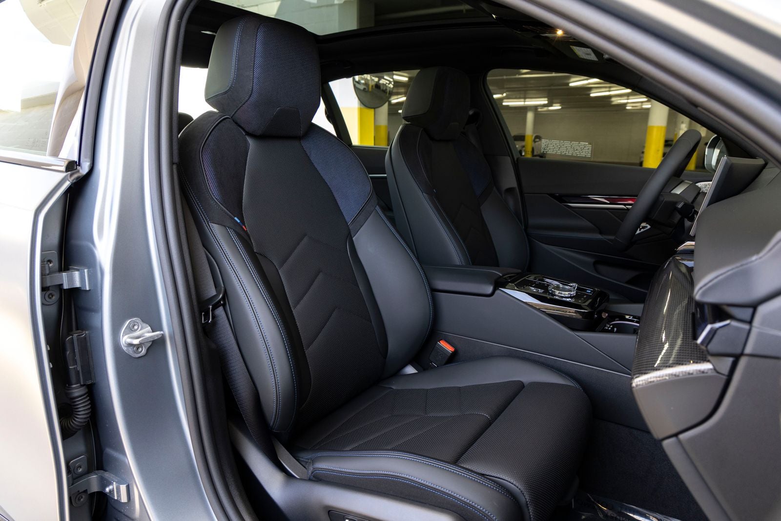 2027 BMW i5 eDrive40