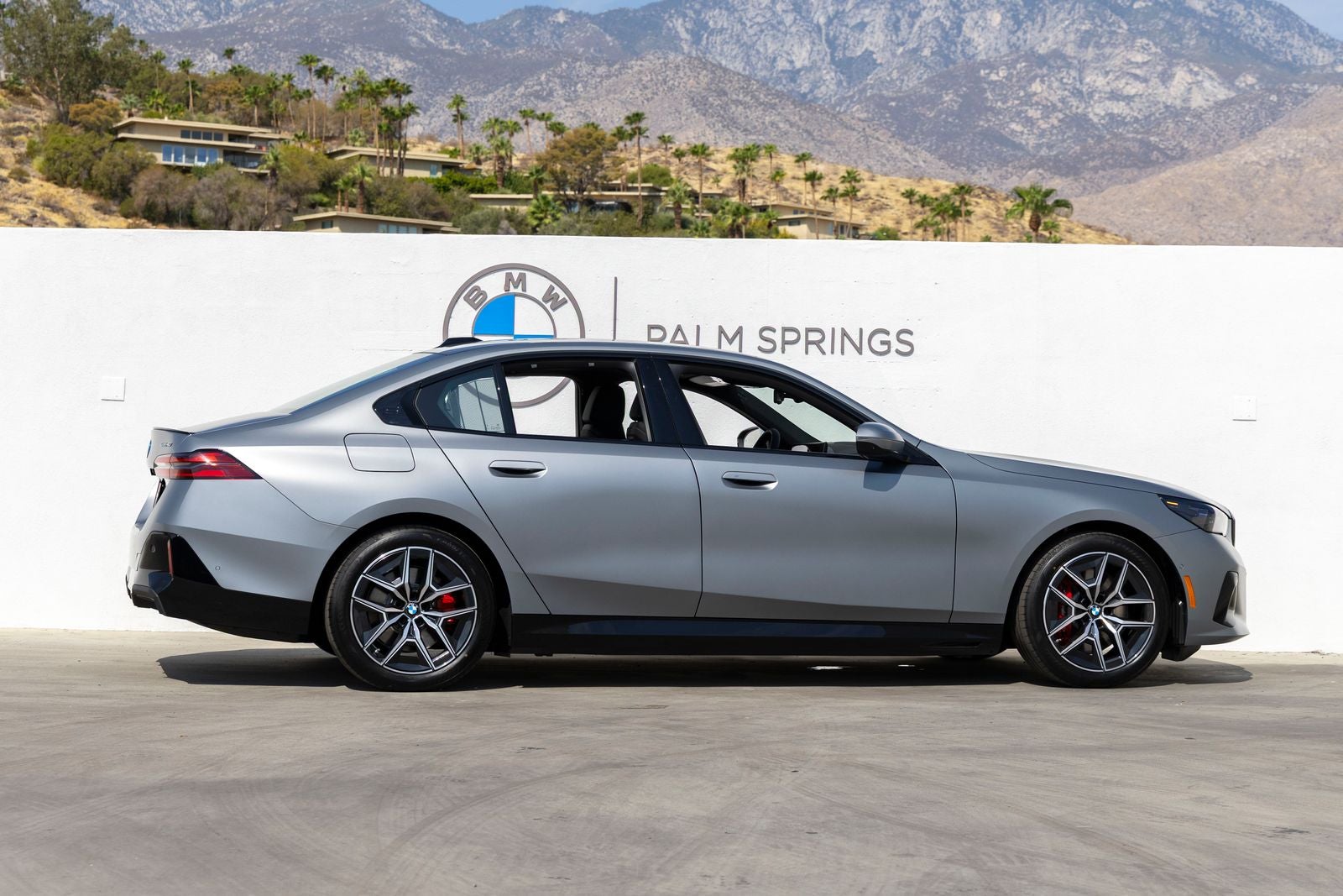2027 BMW i5 eDrive40