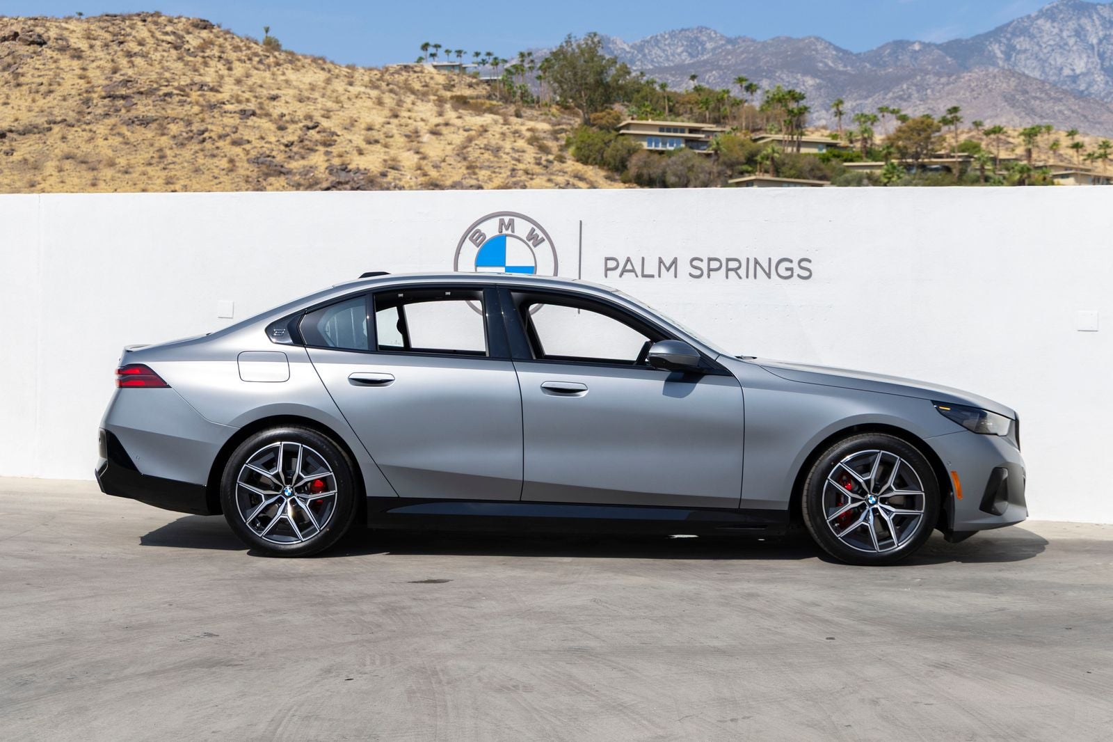 2027 BMW i5 eDrive40