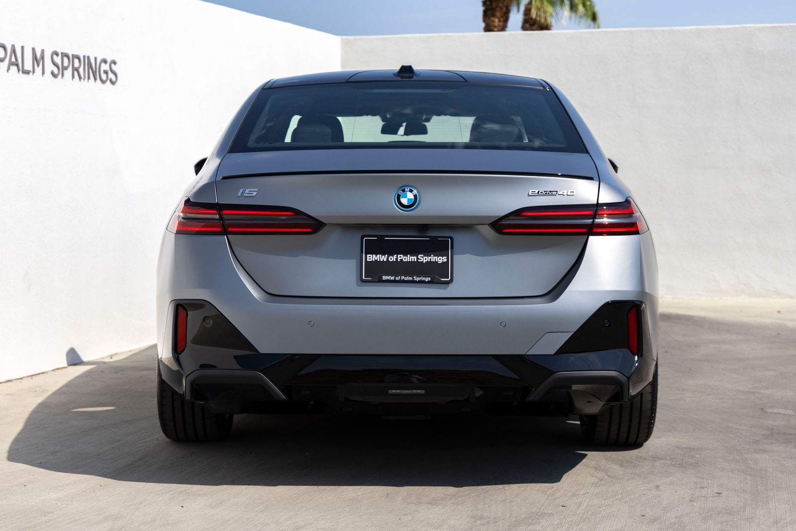 2027 BMW i5 eDrive40