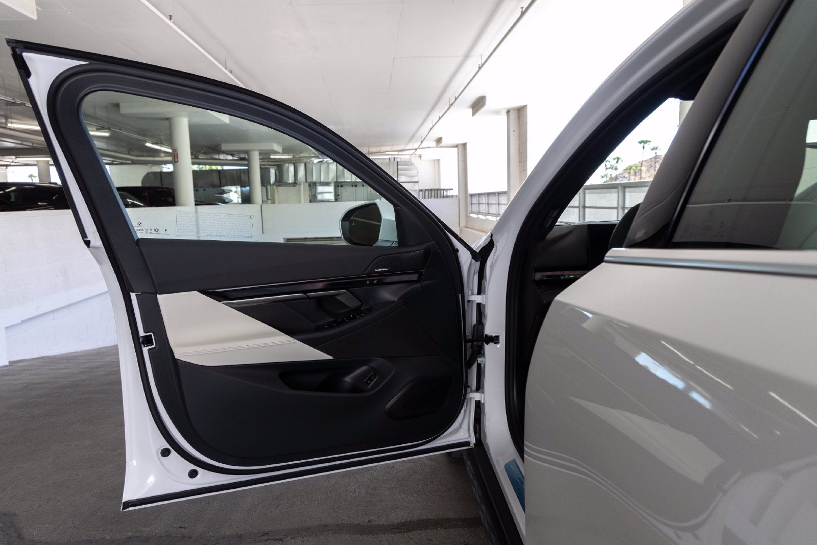 2027 BMW i5 eDrive40