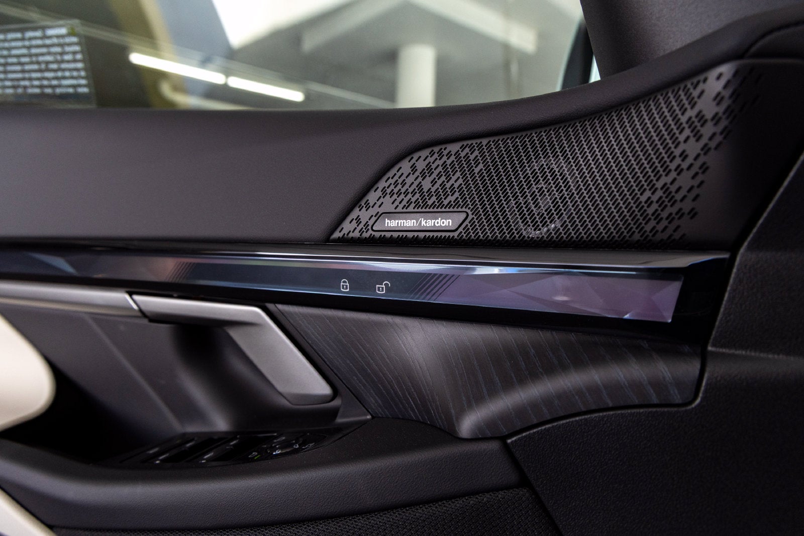 2027 BMW i5 eDrive40