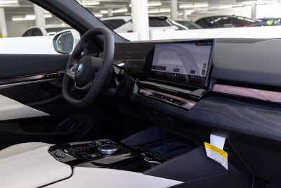 2027 BMW i5 eDrive40