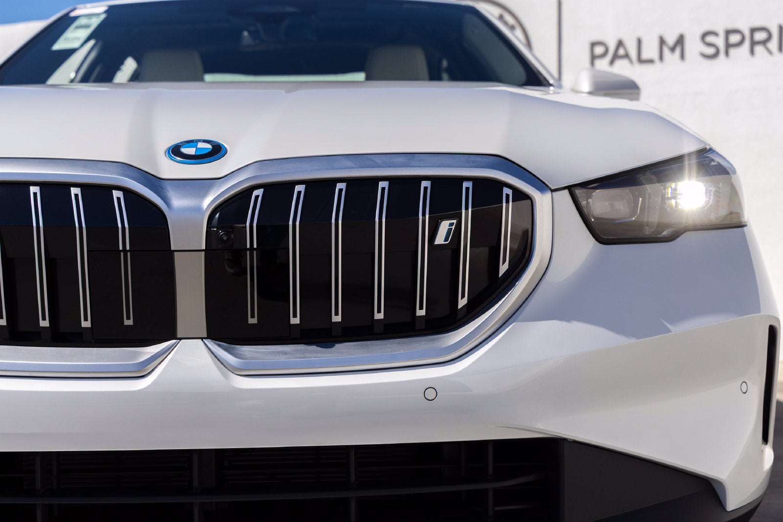 2027 BMW i5 eDrive40