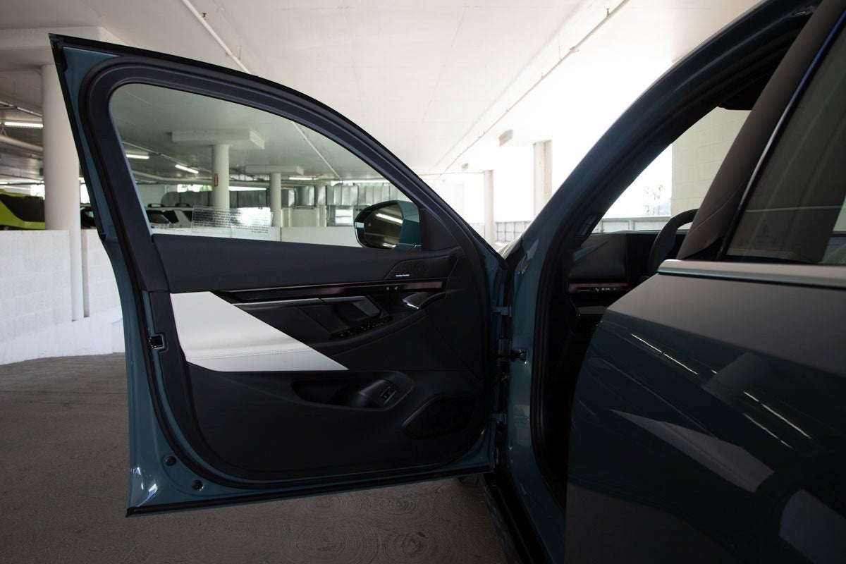 2026 BMW i5 eDrive40