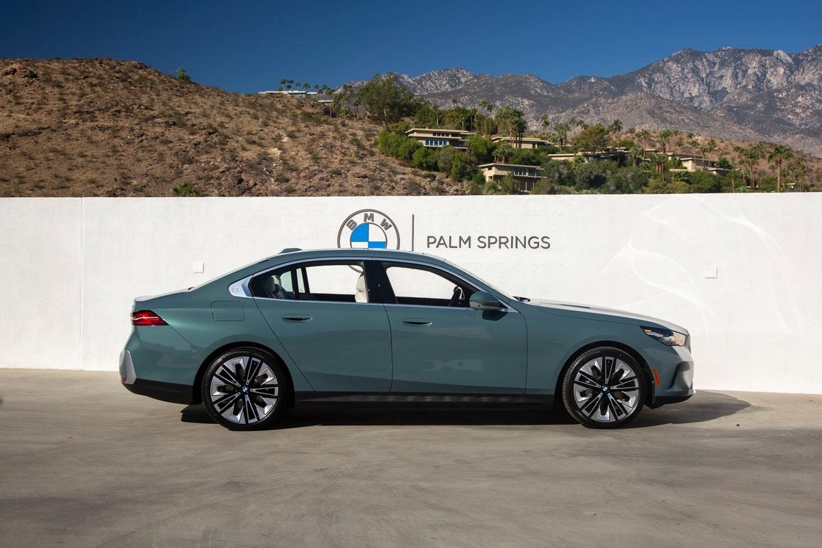 2026 BMW i5 eDrive40