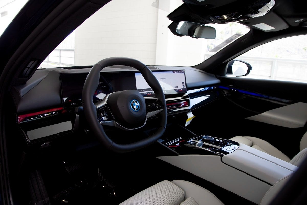 2026 BMW i5 eDrive40