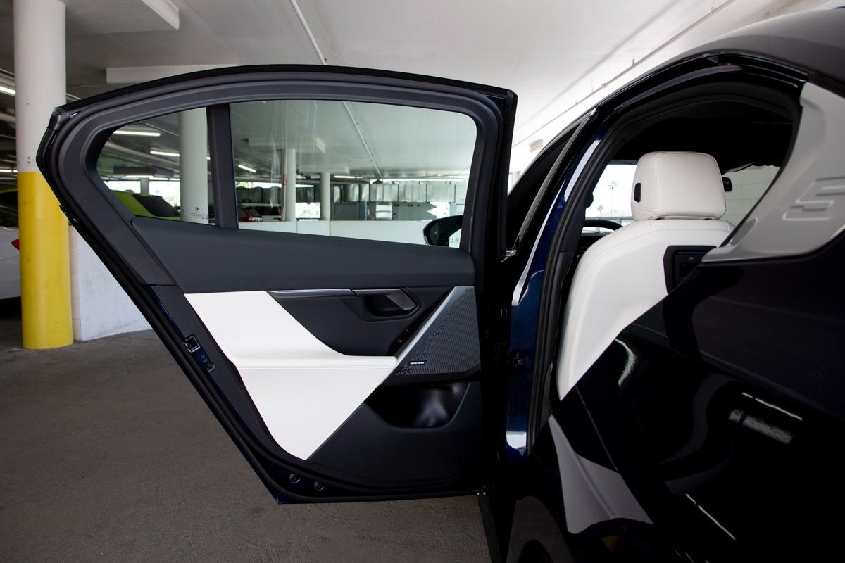 2026 BMW i5 eDrive40