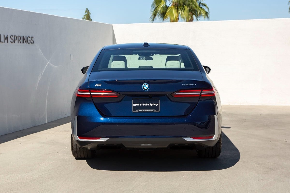 2026 BMW i5 eDrive40