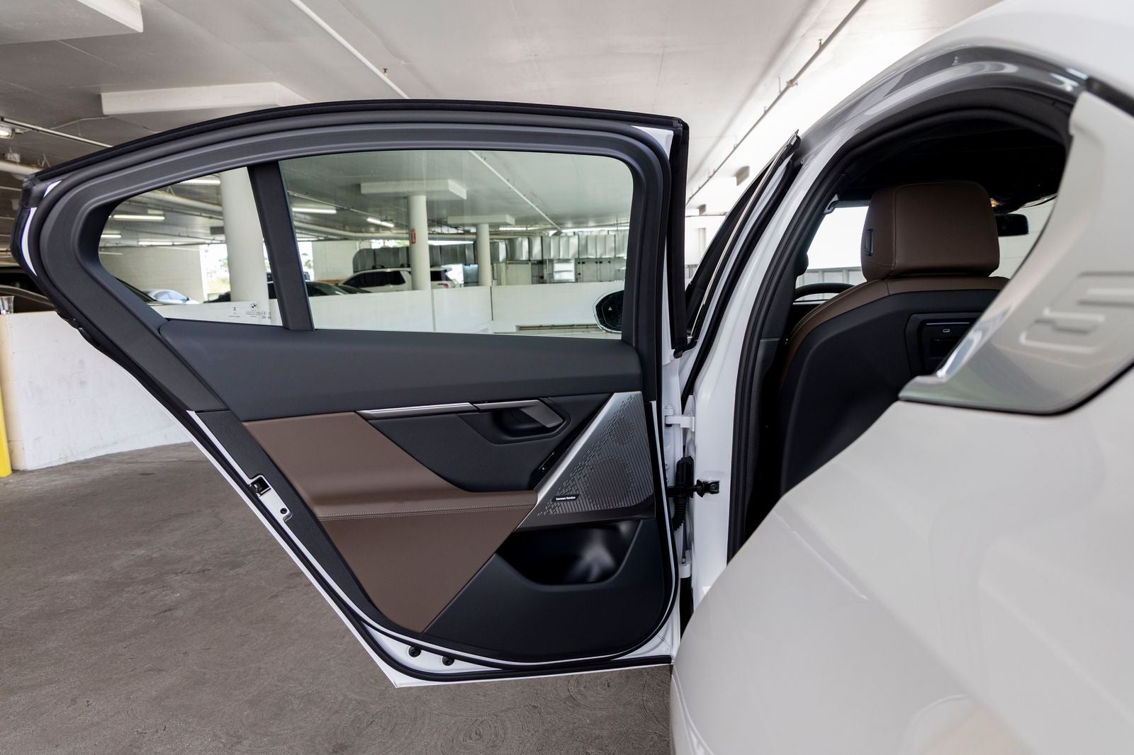 2027 BMW i5 eDrive40