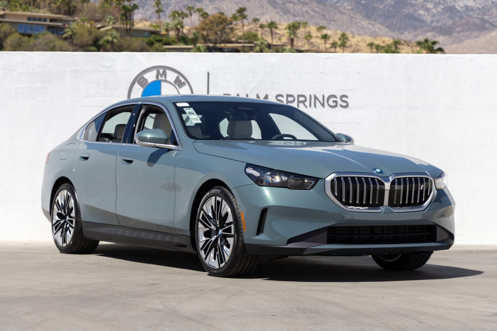 2027 BMW i5 eDrive40