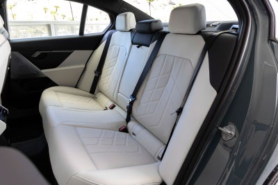 2027 BMW i5 eDrive40