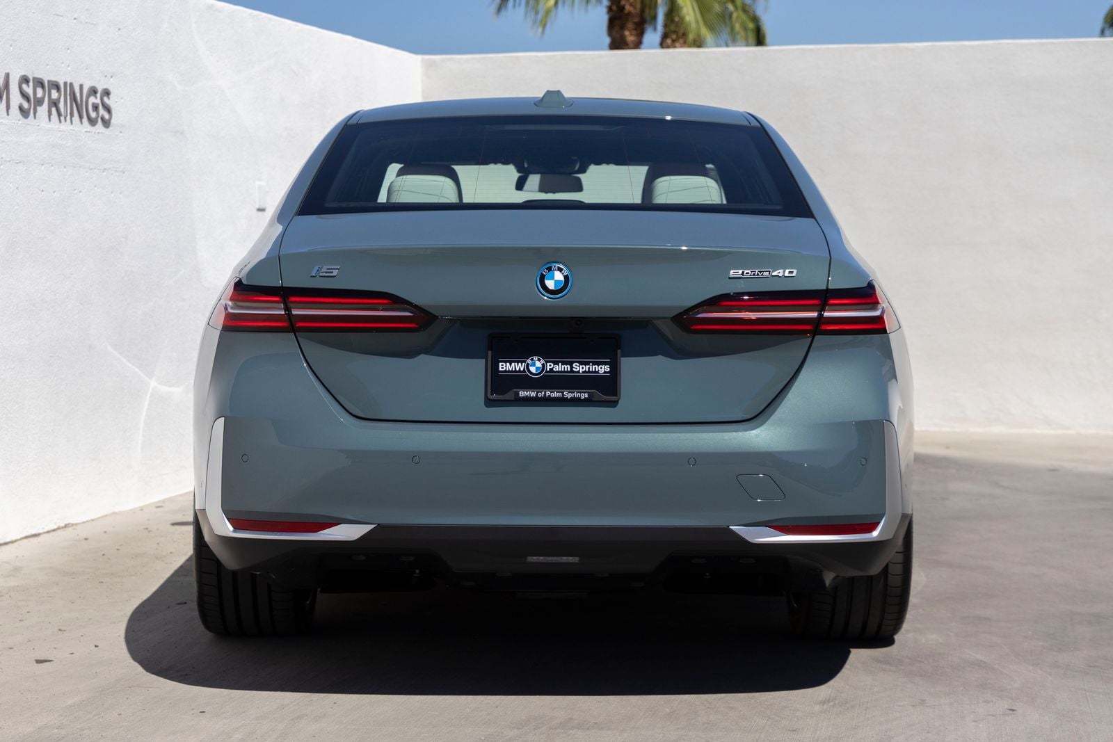 2027 BMW i5 eDrive40