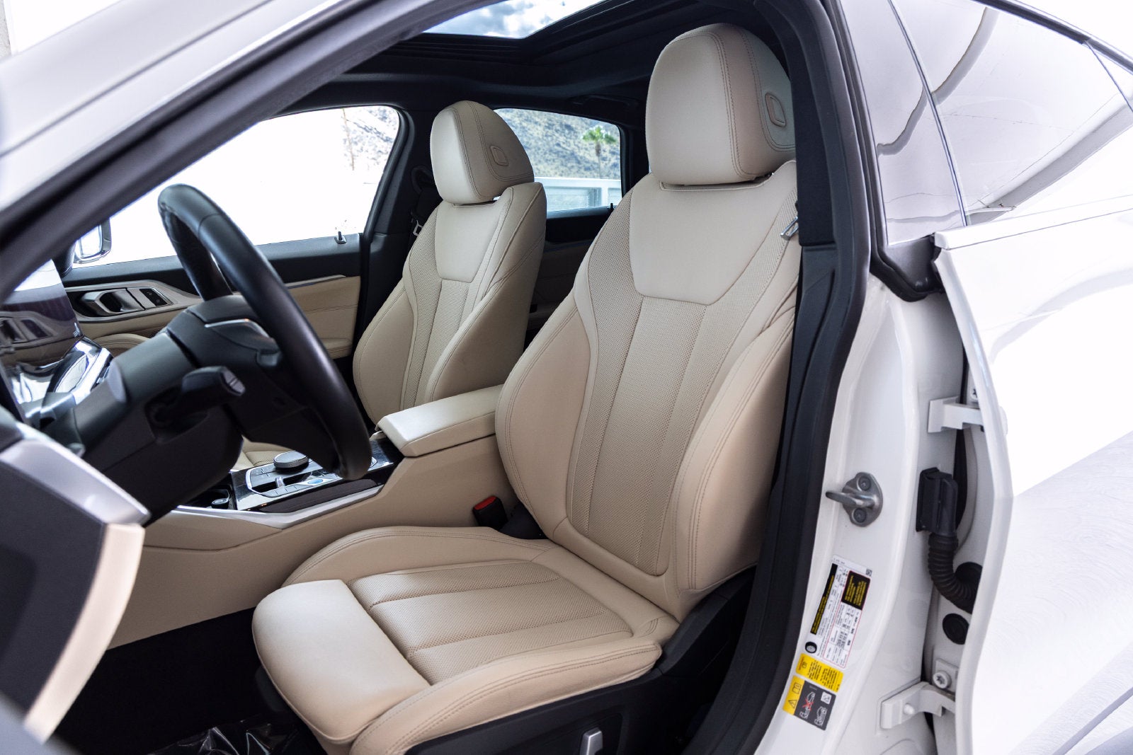 2023 BMW i4 40 - Photo 18