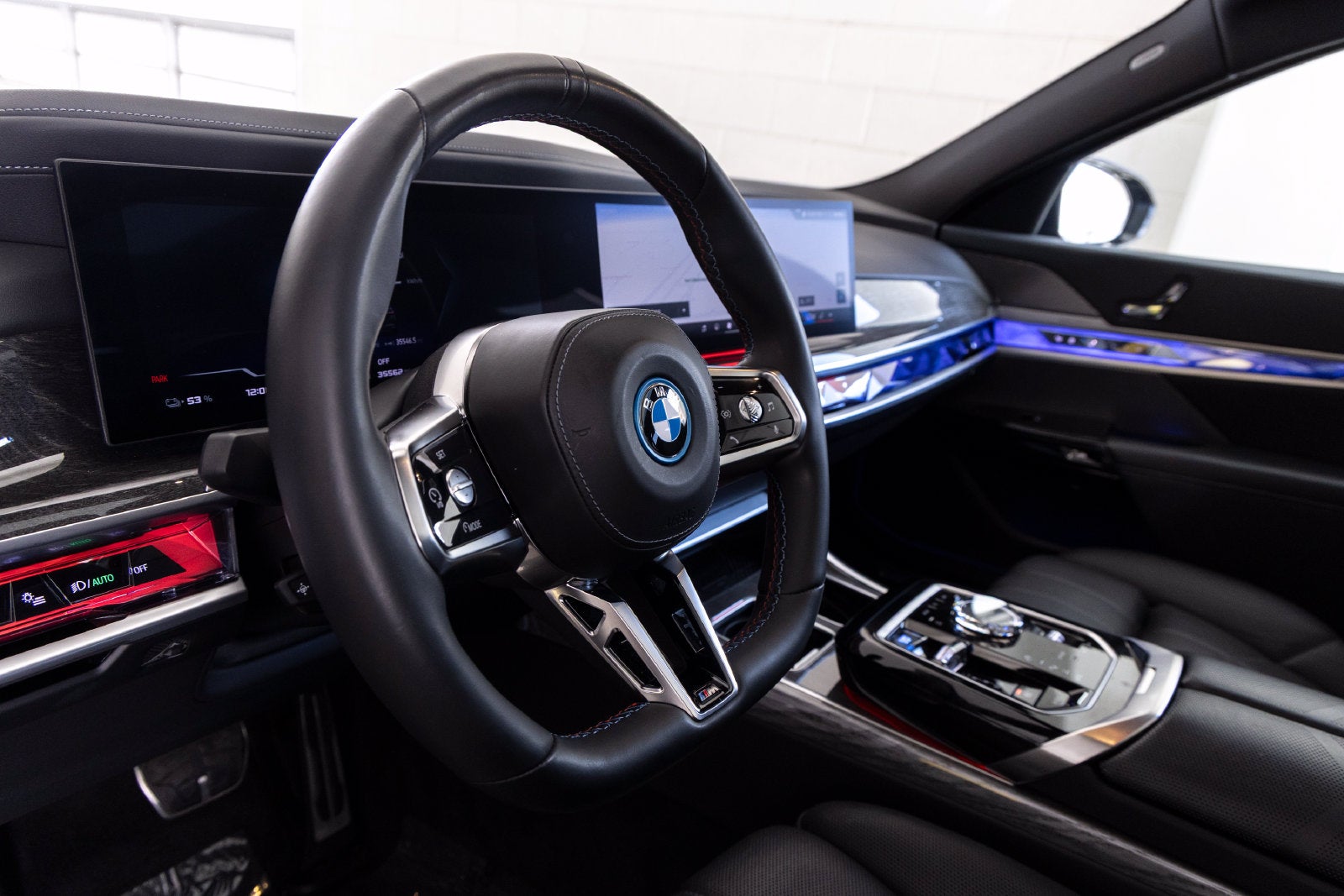 2024 BMW i7 M70 M70