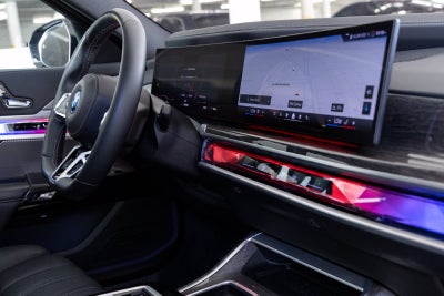 2024 BMW i7 M70 M70