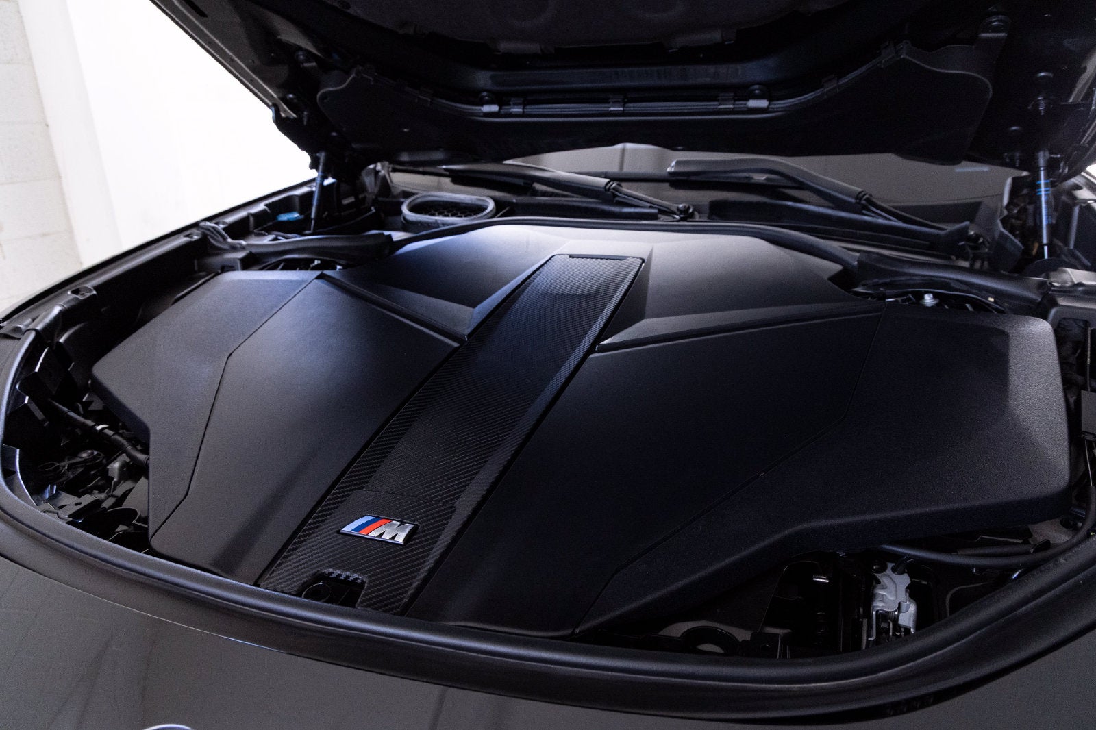 2024 BMW i7 M70 M70