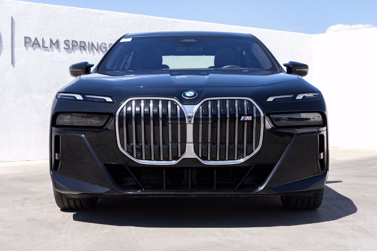 2024 BMW i7 M70 M70