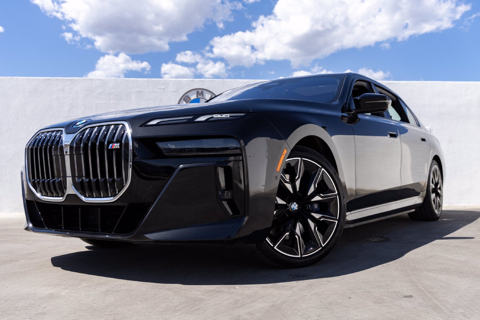 2024 BMW i7 M70 M70