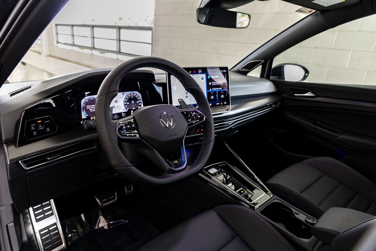 2025 Volkswagen Golf R 2.0T