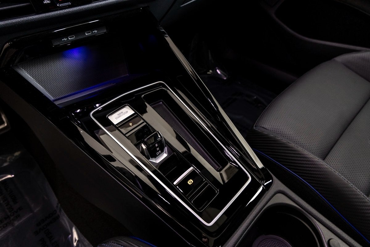 2025 Volkswagen Golf R 2.0T