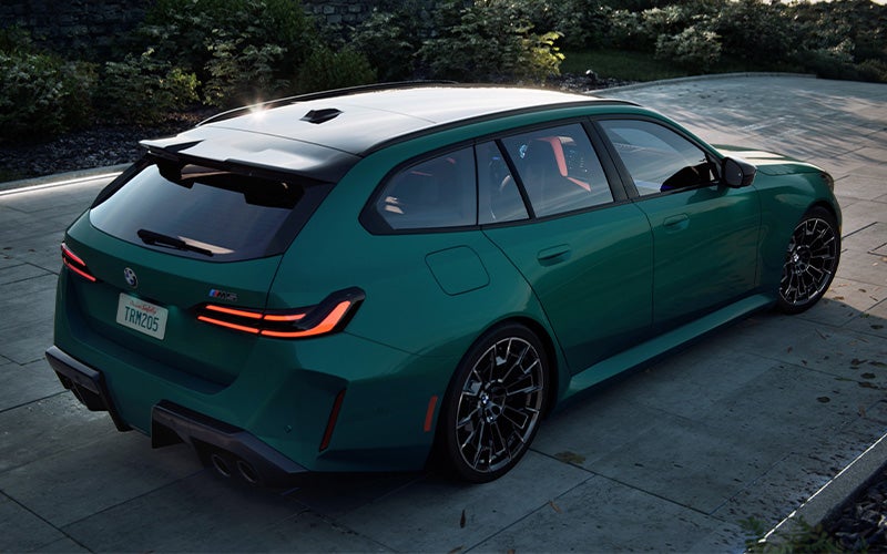 The sky lounge panoramic roof of the M5 Touring. | BMW of Palm Springs in Palm Springs CA